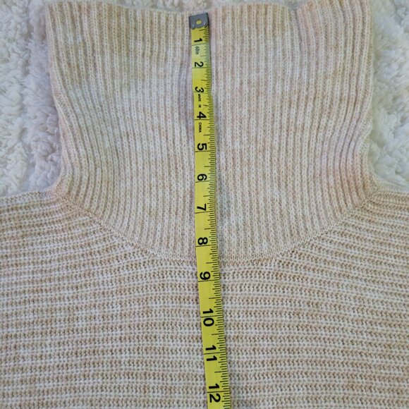 NWT Cozy Women’s Worthington Sz Lg Bell Sleeve Turtleneck Sweater Cream - Picture 3 of 13